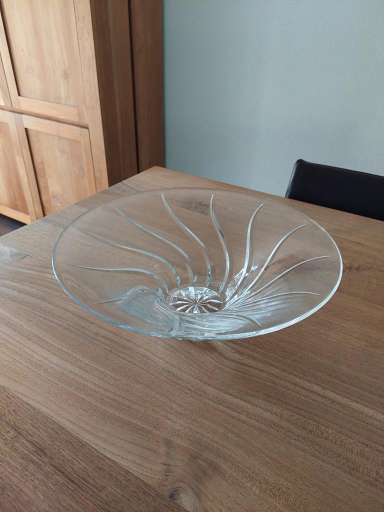 Grote, zware kristallen fruitschaal met mooie bewerking, Antiek en Kunst, Antiek | Glas en Kristal, Ophalen