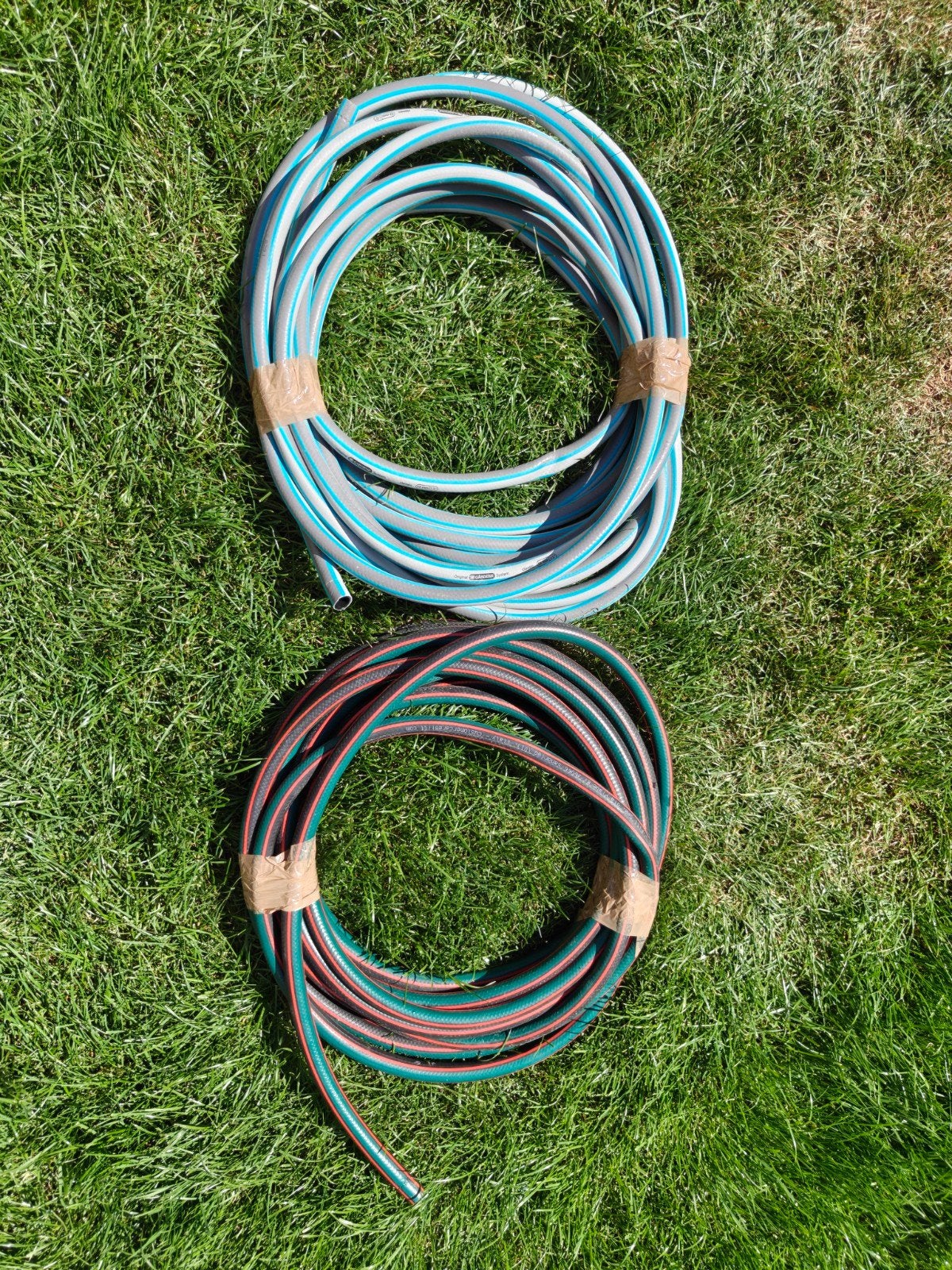2 tuinslangen te koop: Gardena (13m) en Parkside (11m), Ophalen of Verzenden