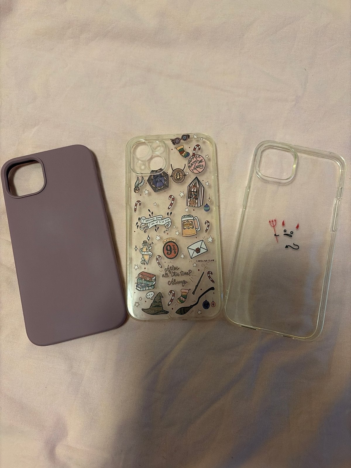 iPhone 14 Plus Hoesjes: Harry Potter, Paars & Duiveltje, Telecommunicatie, Kunststof, Gebruikt, IPhone 14 Plus, Hoesje of Tasje