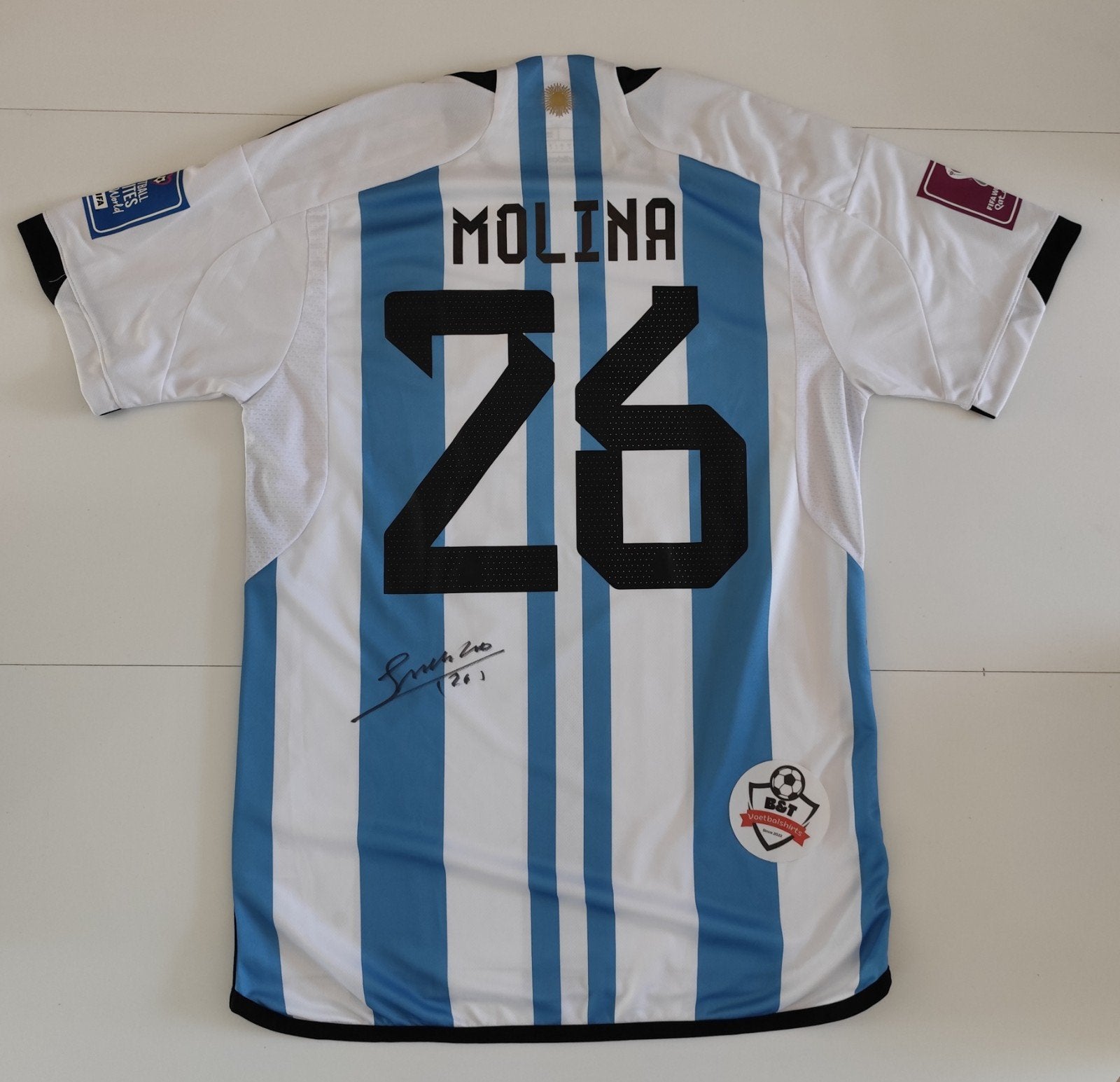 Gesigneerd Argentinië Molina 26 WK 2022 Thuisshirt, Verzamelen, Verzenden, ., Zo goed als nieuw, .