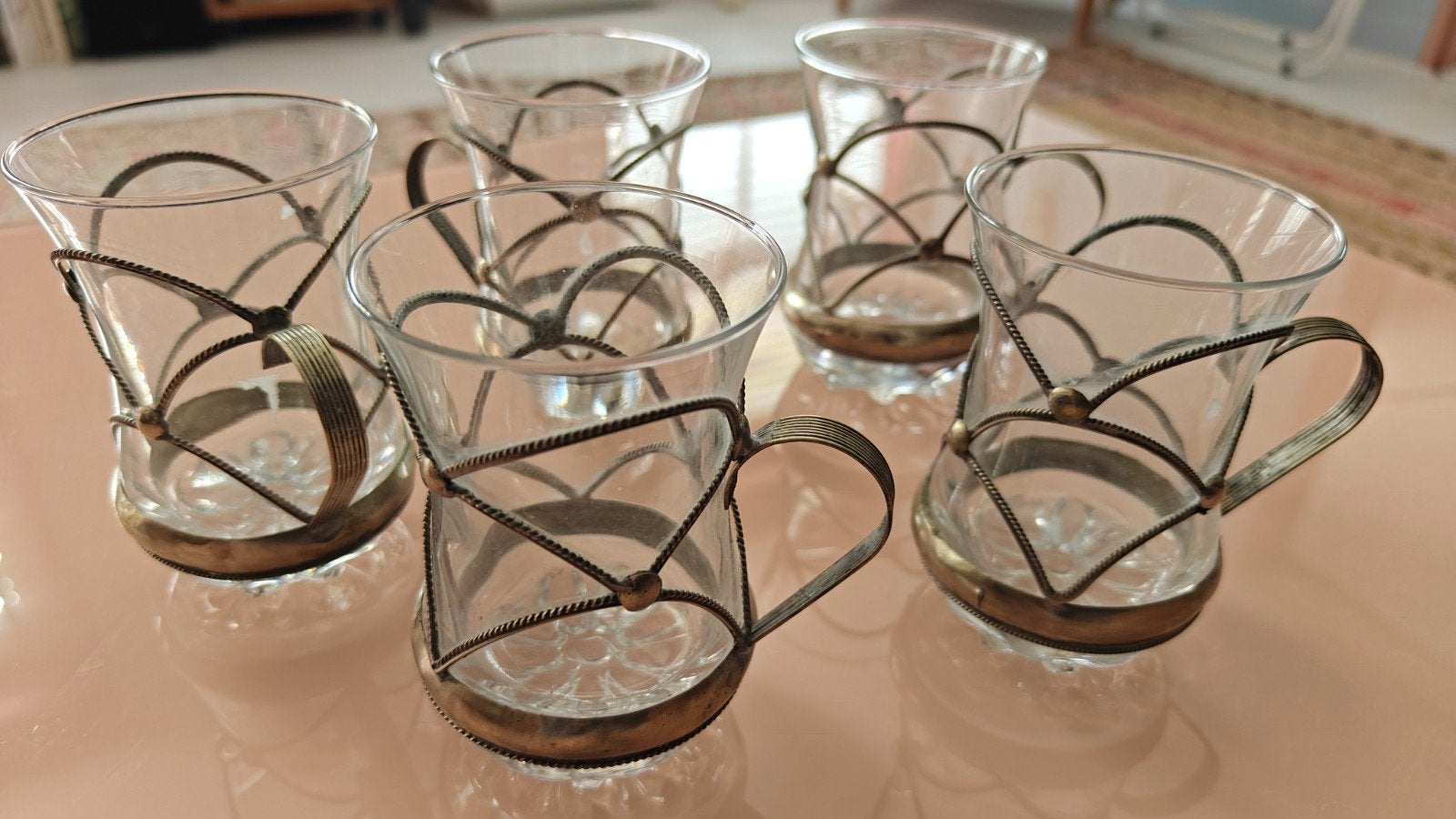 Set van 5 vintage theeglazen met metalen houders, Antiek en Kunst, Ophalen