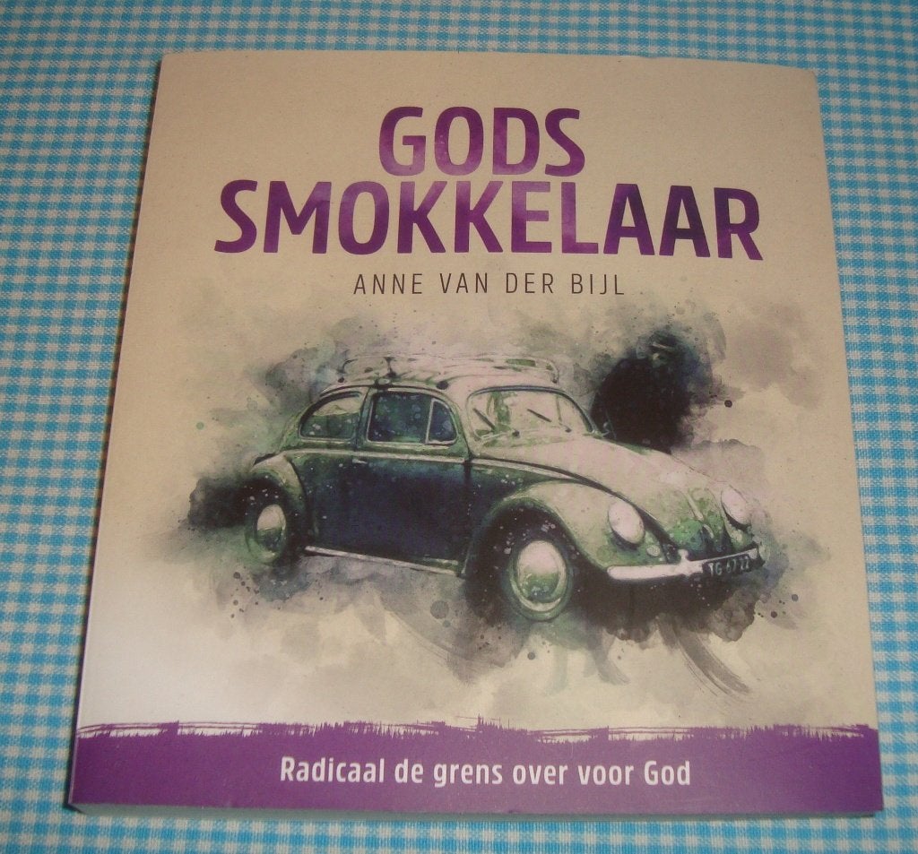 Anne van der Bijl - Gods smokkelaar - boek, Boeken, Ophalen of Verzenden, Zo goed als nieuw, Christendom | Protestants