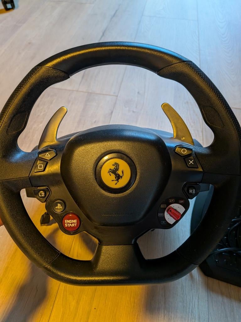 Thrustmaster T80 Ferrari 488 GTB Edition racestuur, Racestuur, Gebruikt, Thrustmaster, PlayStation