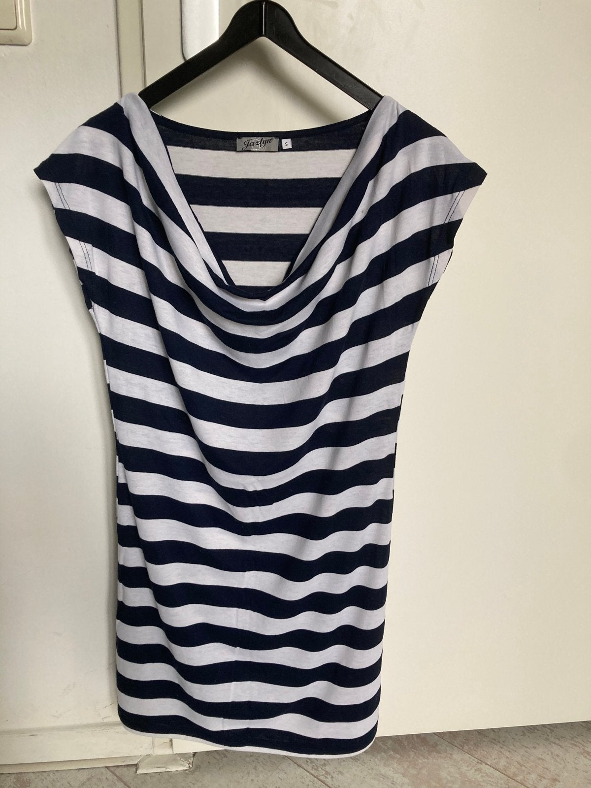 Jazlyn gestreepte jurk met boothals, Blauw, Ophalen of Verzenden, Zo goed als nieuw, Maat 36 (S)