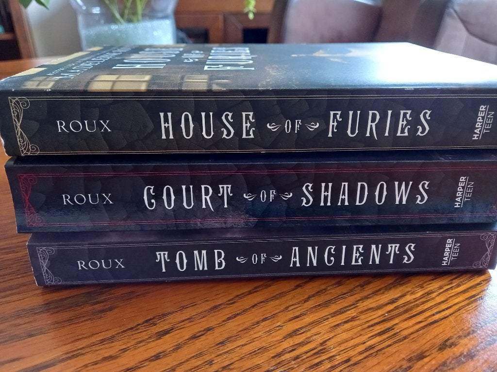 Madeleine Roux- House of Furies serie., Ophalen of Verzenden, Zo goed als nieuw, Madeleine Roux, Fictie