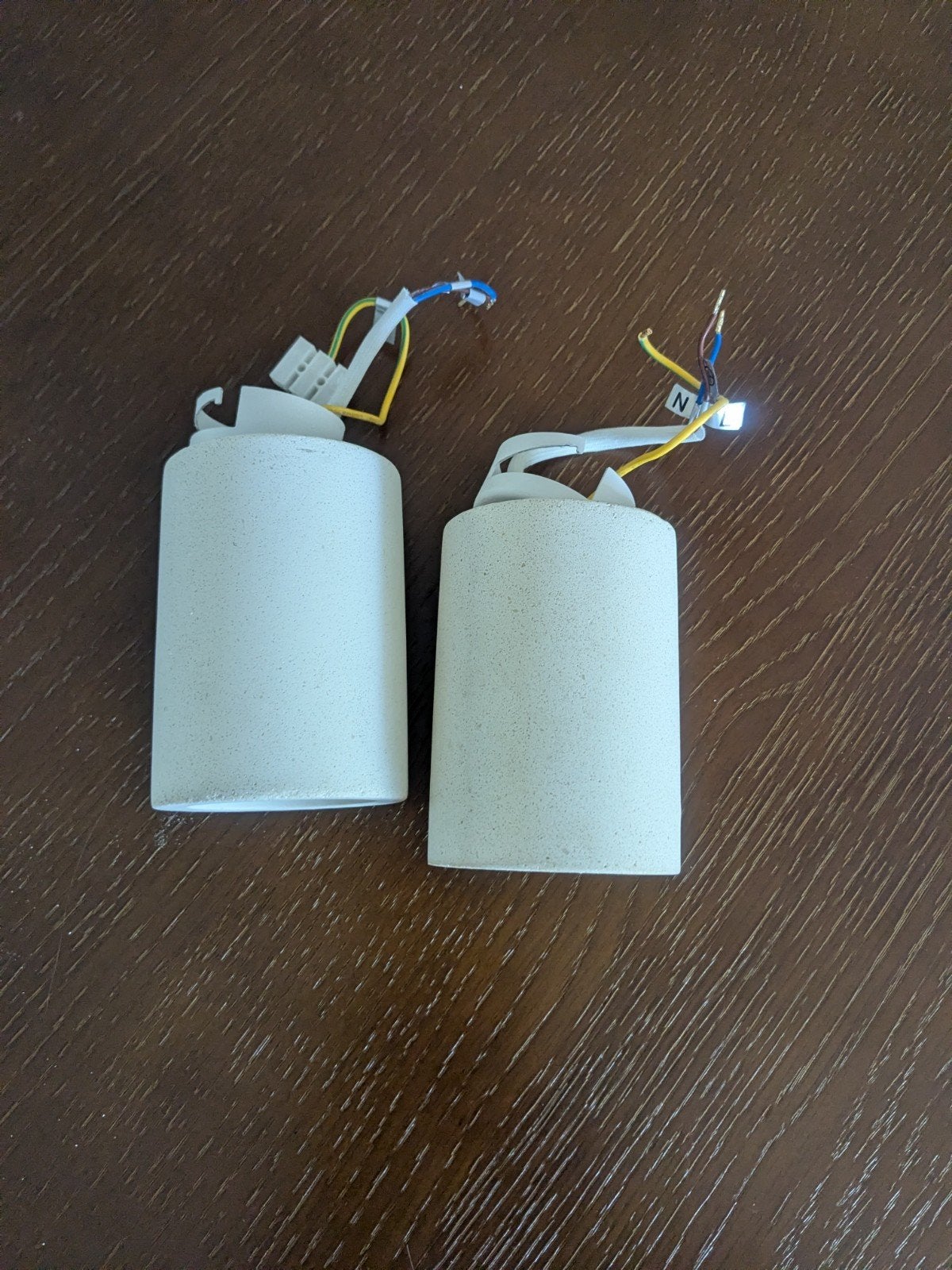 Twee licht beige travertin LED plafondspots, dimbaar, Beige, Dimbaar, Gebruikt, Plafondspot