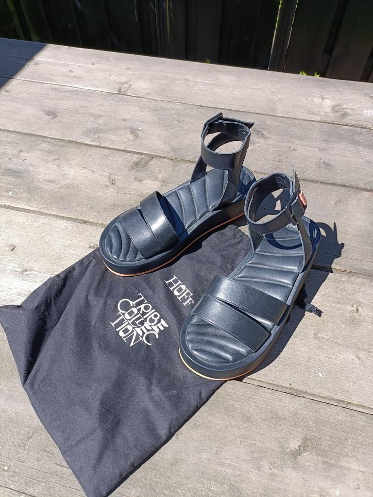 Mooie zwarte Hoff sandalen, maat 40, comfortabel, Kleding | Dames, Schoenen, Hoff, Zwart, Zo goed als nieuw, Sandalen of Muiltjes