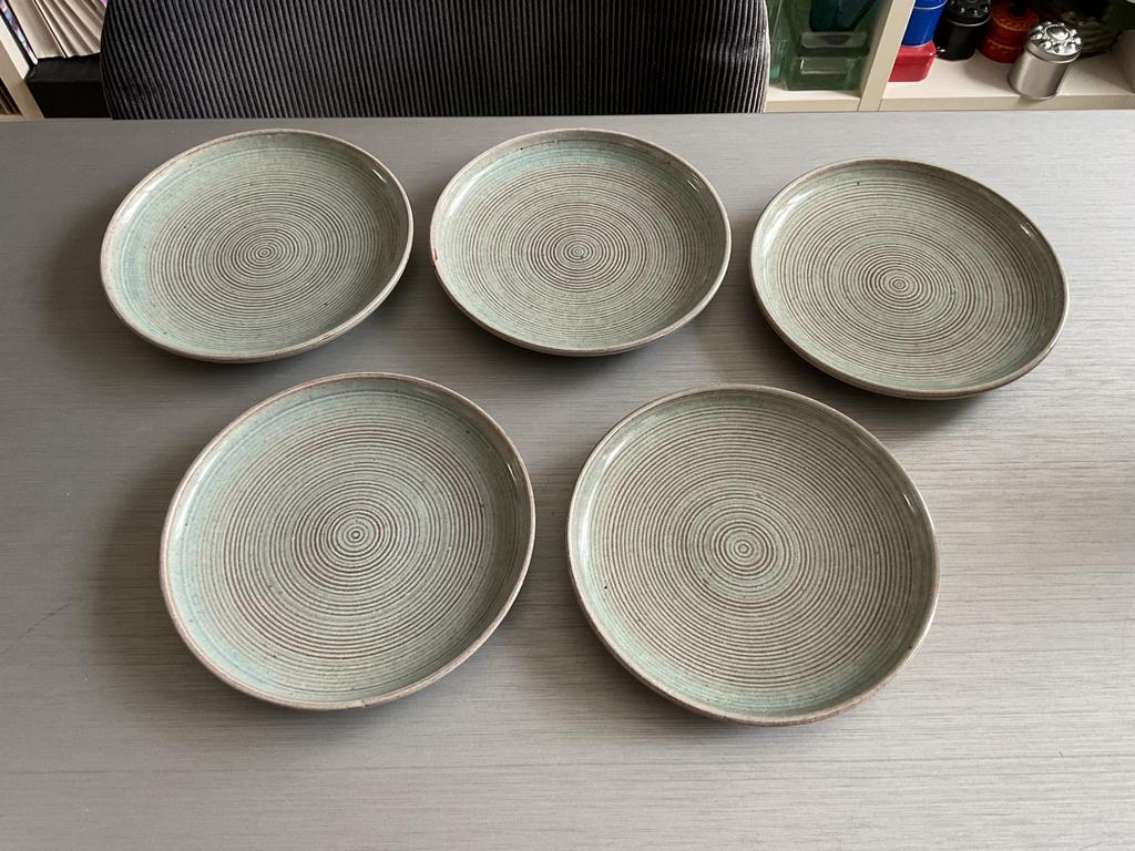5x bord Joep Felder Tegelen met cirkels; diameter: 16 cm, Ophalen of Verzenden, Zo goed als nieuw, Bord(en), Overige stijlen