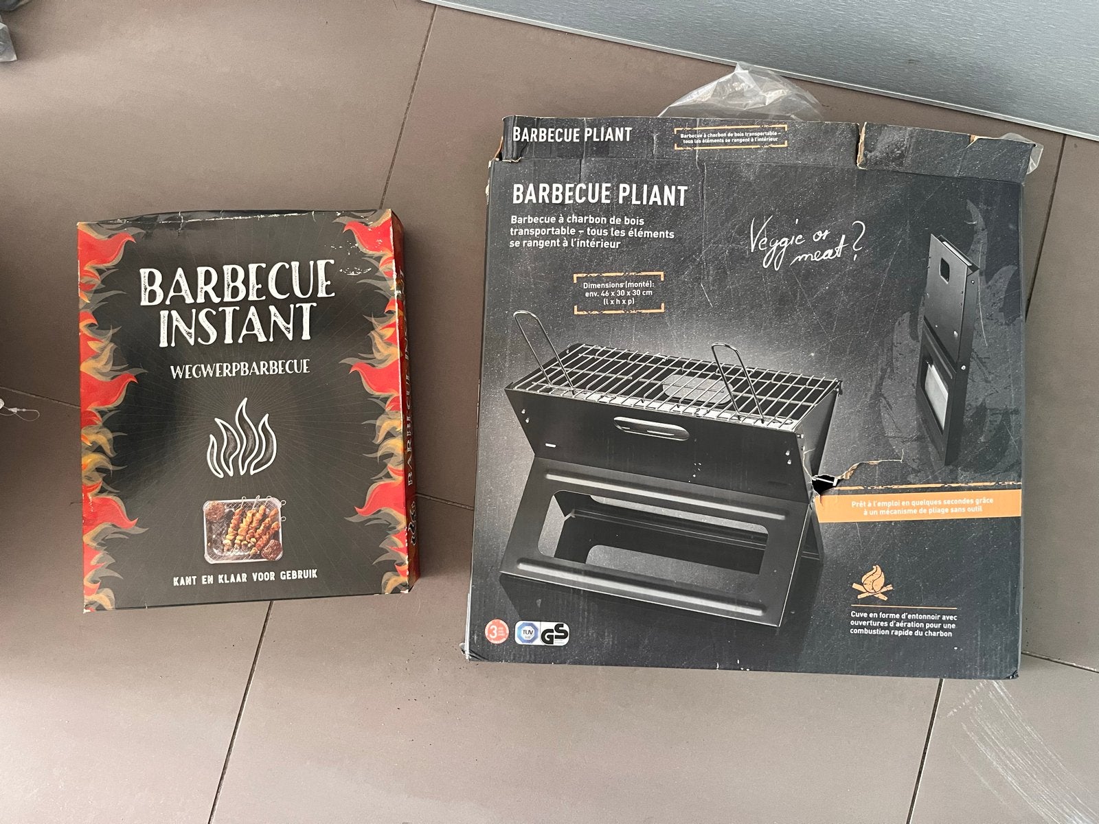 2 barbecues, Ophalen of Verzenden, Zo goed als nieuw