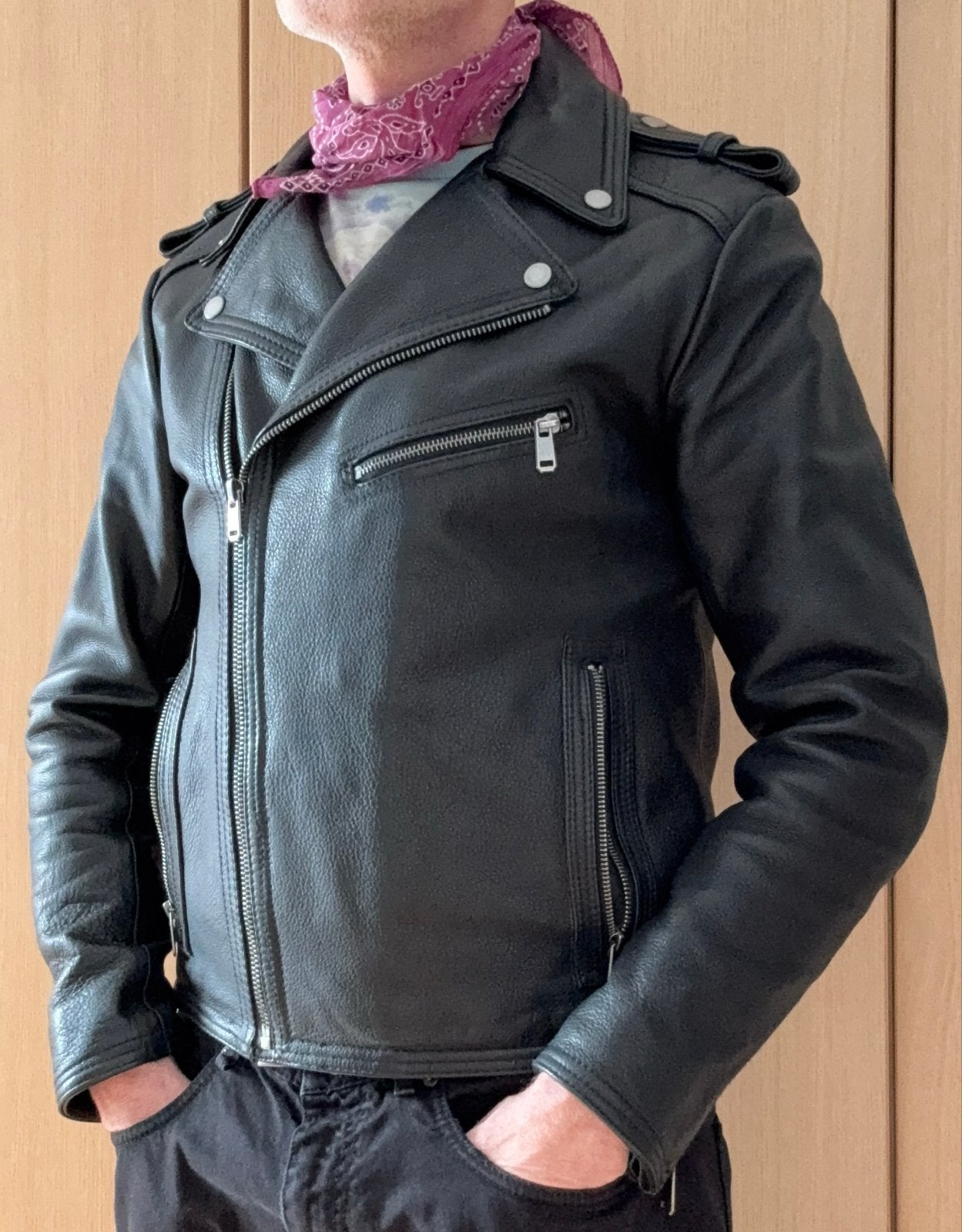 H&M Zwarte Lederen Bikerjas Maat M - Ongedragen, Kleding | Heren, Ophalen of Verzenden, Zo goed als nieuw, Maat 48/50 (M), Zwart