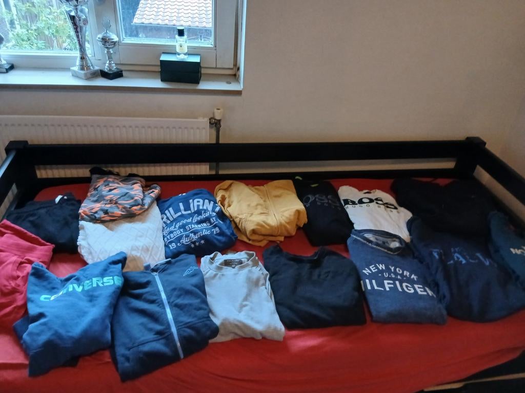Grote kledingbundel voor tiener /HEREN maat M, Kleding | Heren, Truien en Vesten, Overige kleuren, Overige maten, Ophalen of Verzenden