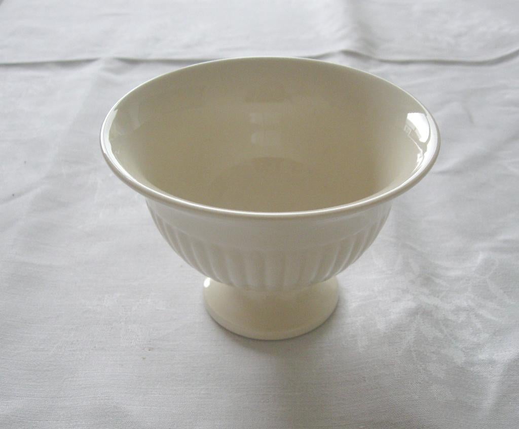 Wedgwood Edme Sherbet Cup/schaal op voet zie , Ophalen, Overige materialen, Wedgwood, Schaal of Schalen