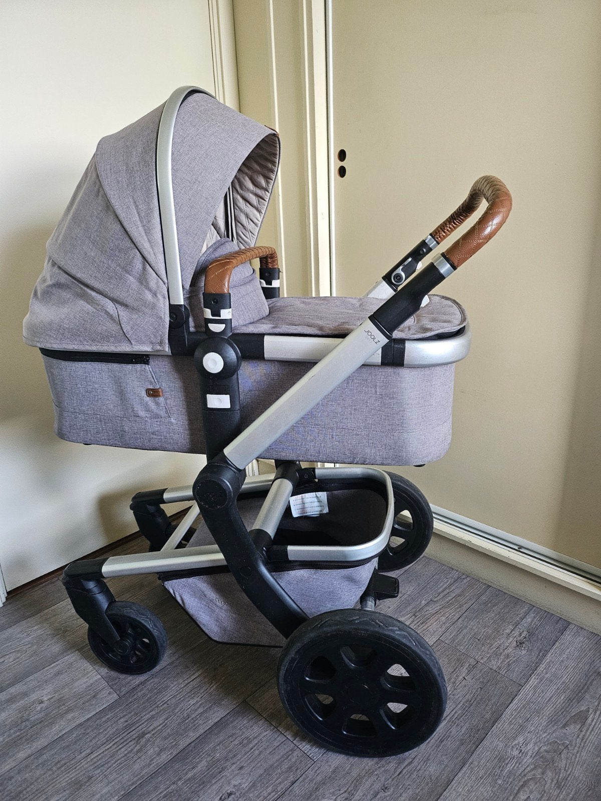 Joolz kinderwagen met accessoires, Gebruikt, Combiwagen, Met reiswieg, Ophalen