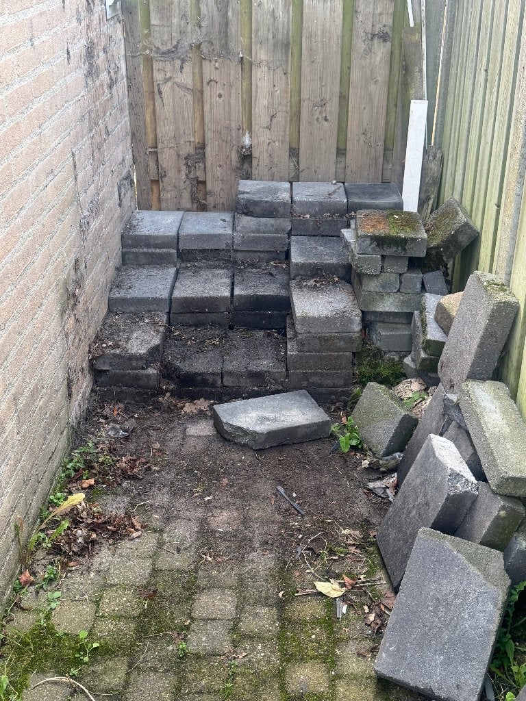 GRATIS stenen, Tuin en Terras, Ophalen, Gebruikt, Beton, Overige typen