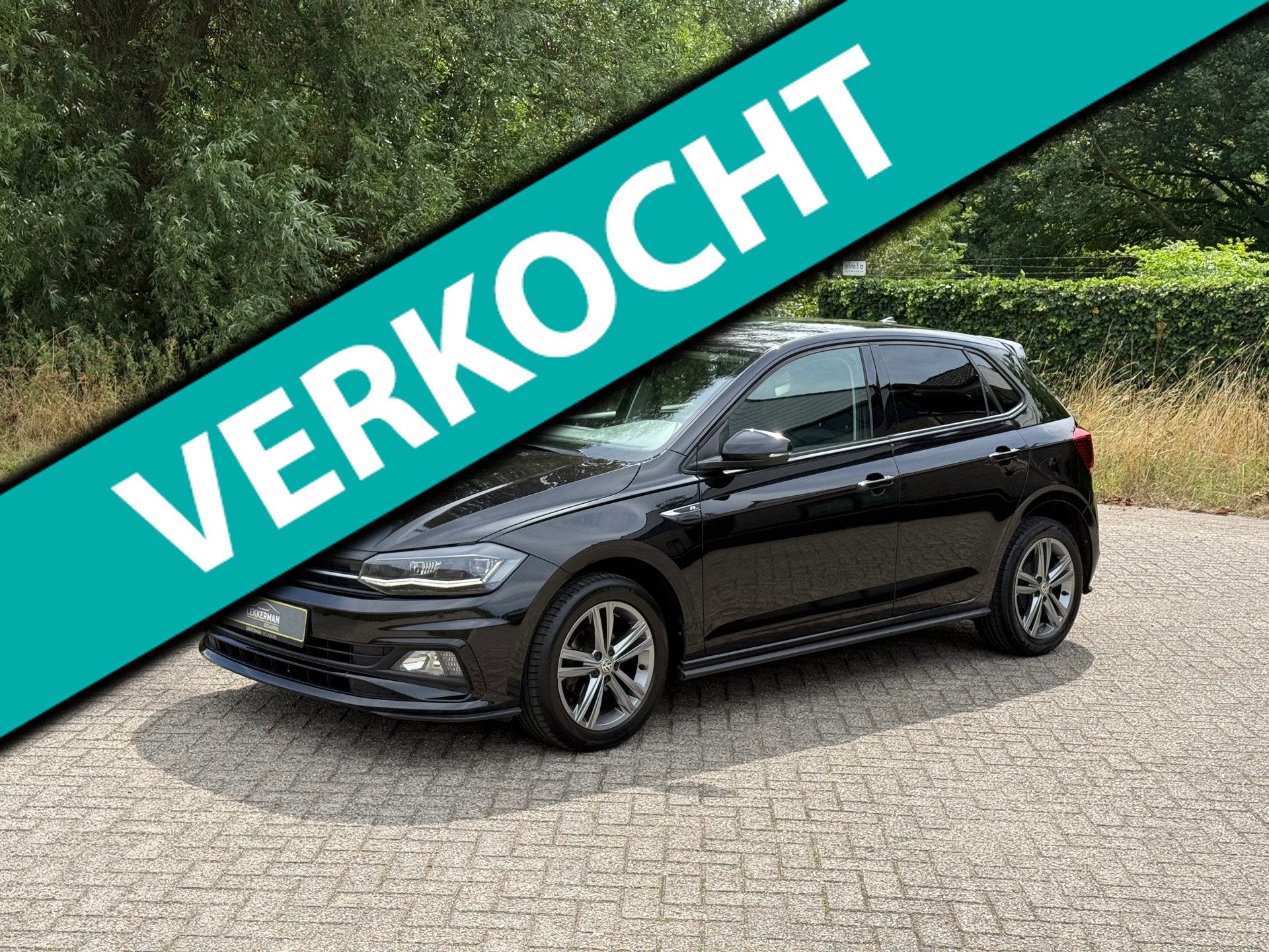 Volkswagen Polo 1.0 TSI R-LINE I CAMERA I VIRTUAL I 1E EIG I, Auto's, Voorwielaandrijving, Gebruikt, 95 pk, Zwart
