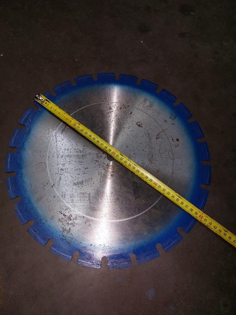 Te koop diamant zaagblad , motorzaag beton., Ophalen of Verzenden, 1200 watt of meer, 70 mm of meer
