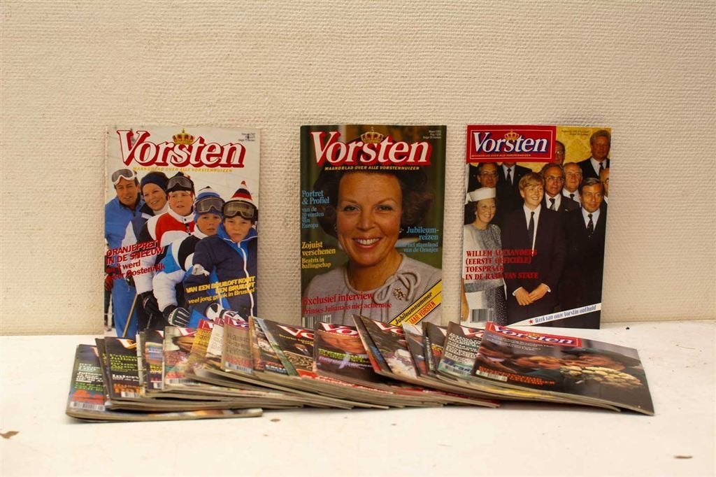 34 Vorsten boekjes 38987, Ophalen of Verzenden, Gelezen