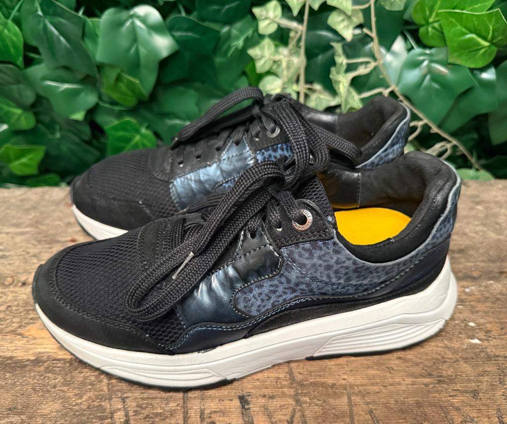 zo goed als nieuw sneakers van xsensible maat 38, Blauw, Ophalen of Verzenden, Xsensible, Xsensible
