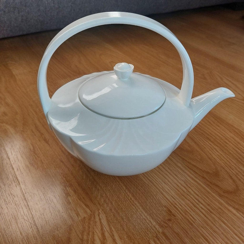 Vintage theepot Arco Weiss Villeroy&Bosch, Huis en Inrichting, Overige typen, Ophalen of Verzenden, Zo goed als nieuw, Overige stijlen