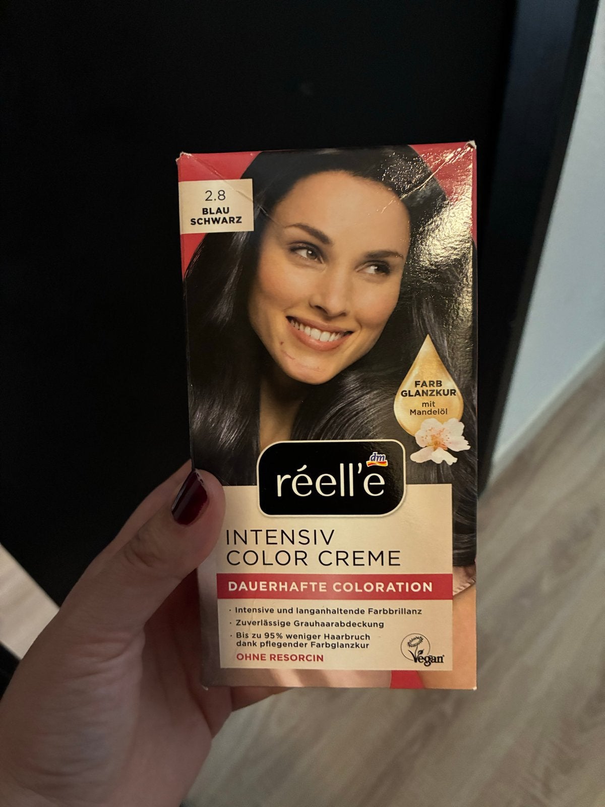 reell'e Intensiv Color Creme - Zwart Haarverf, Ophalen of Verzenden, Nieuw, Overige typen