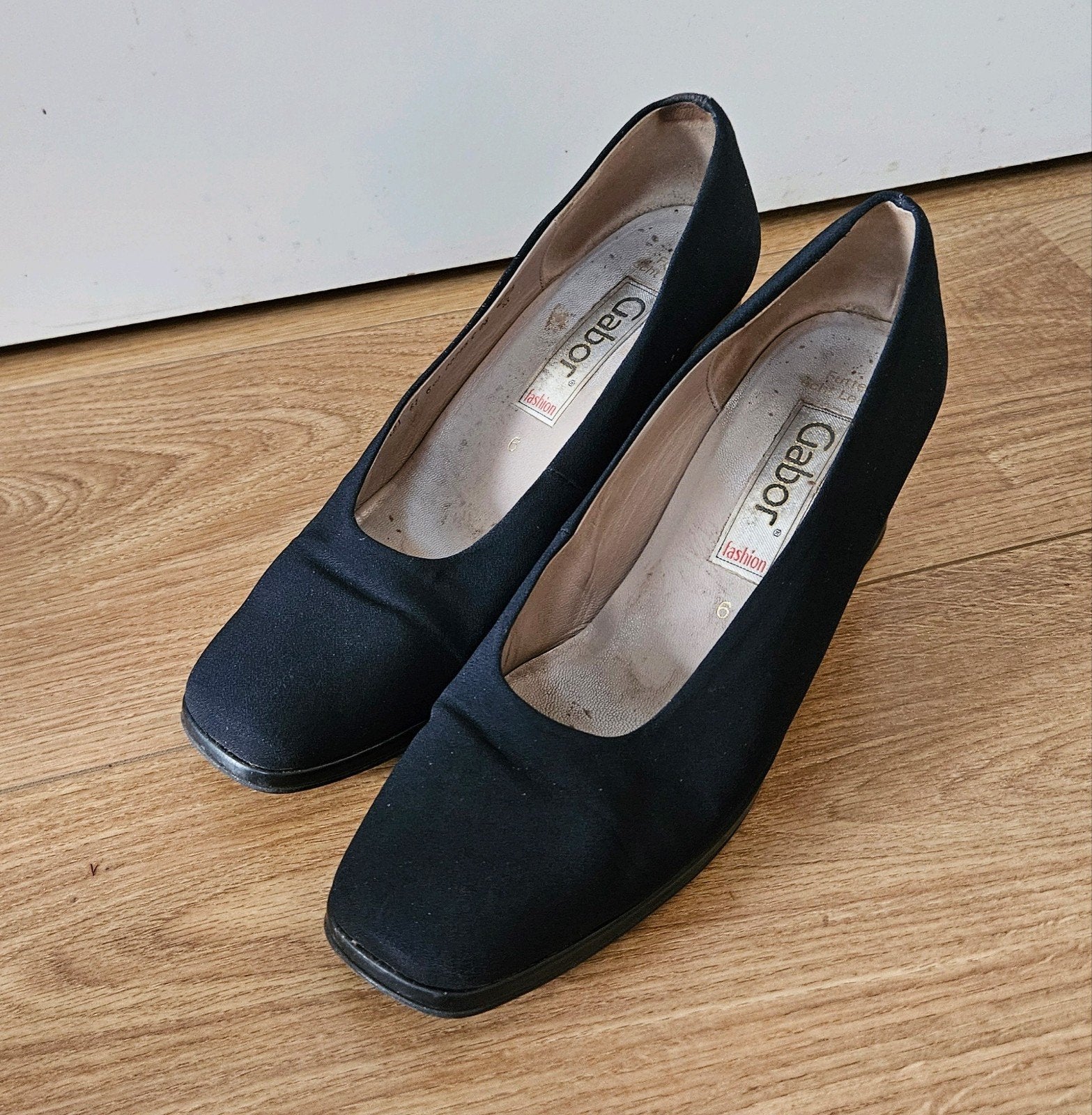 Gabor donker blauwe pumps met blokhak maat 6 - Maat 39, Ophalen, Pumps, Blauw, Gabor
