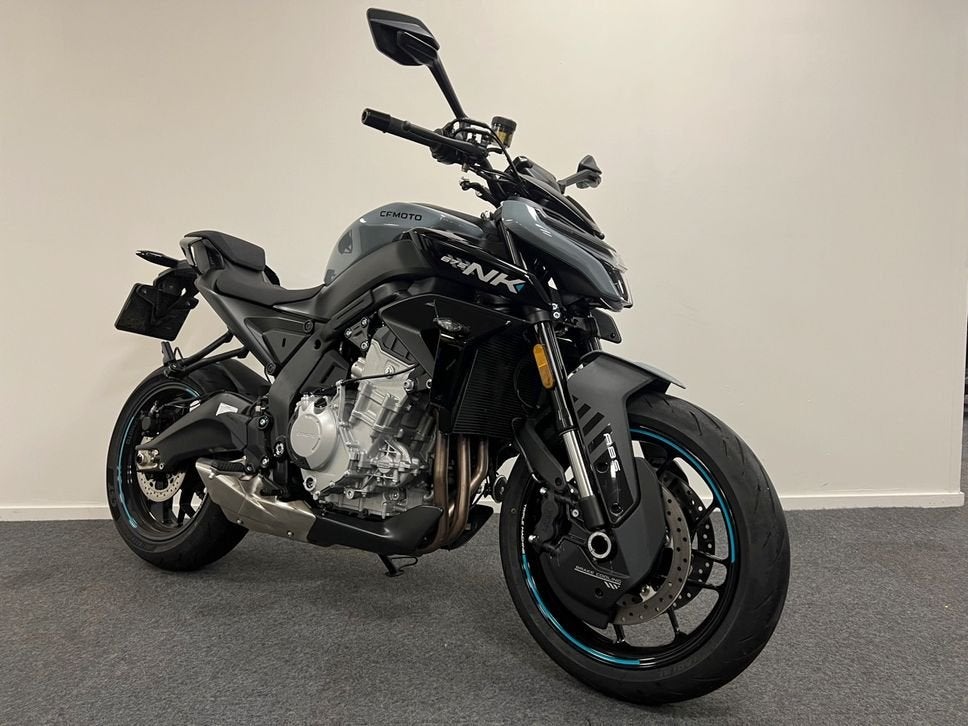 CFMOTO 675NK | 2026, Motorrijbewijs A, Bedrijf, 674 cc, Meer dan 35 kW