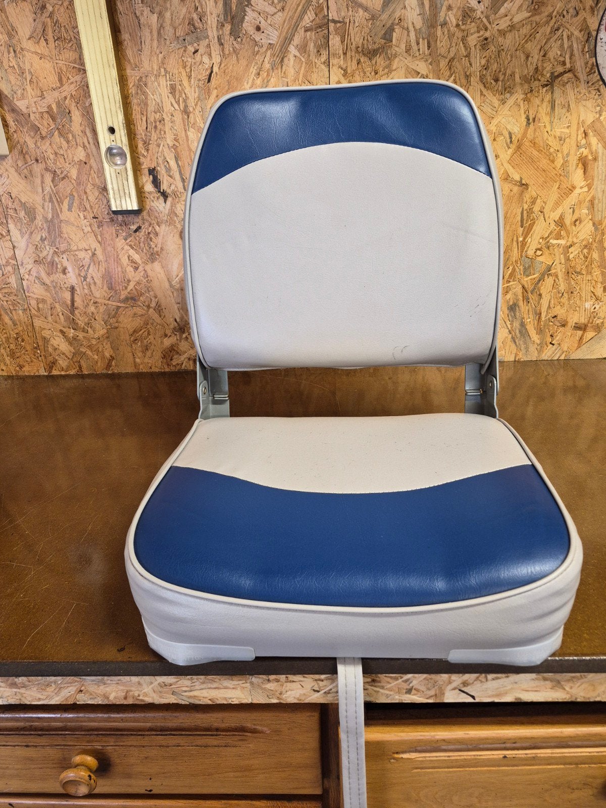 Opvouwbare bootstoel - Blauw/Wit, Watersport en Boten, Ophalen of Verzenden, Gebruikt, Interieur en Kussens