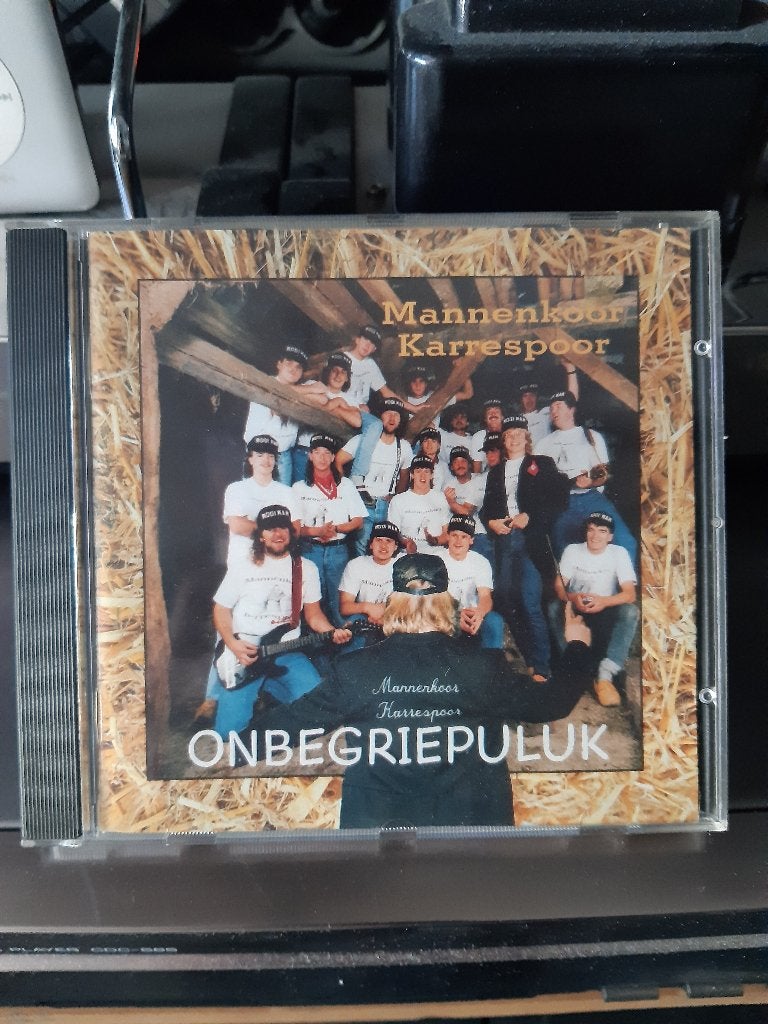 cd Mannenkoor Karrespoor-onbegriepuluk (Z217-192), Ophalen of Verzenden, Zo goed als nieuw, Levenslied of Smartlap