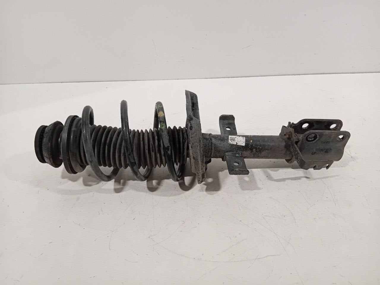 Veerpoot rechts voor Renault Clio, Auto-onderdelen, Onderdelen@venauto.nl, Van der Ven Autorecycling B.V., Gebruikt, Ettenseweg 76, 4706 PB Roosendaal, The Netherlands