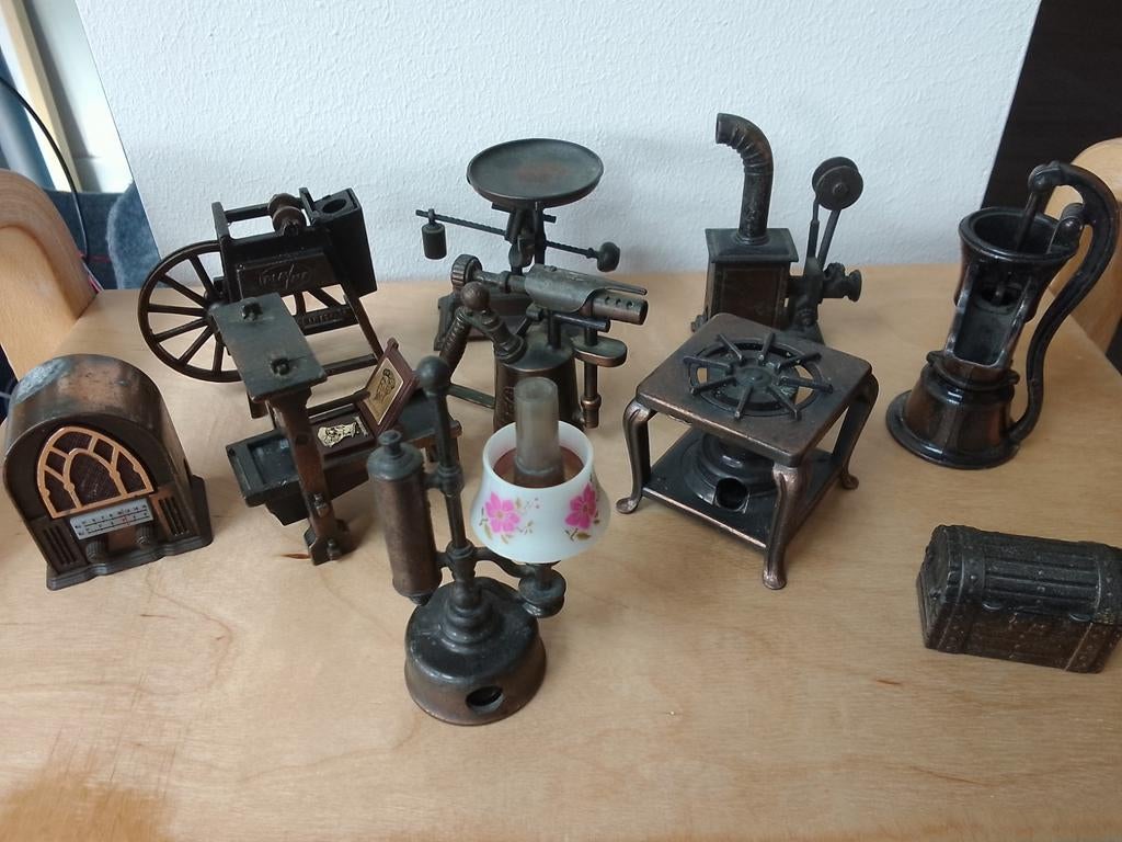 Play Me 10 stuks miniaturen puntenslijpers, metaal, vintage, Ophalen of Verzenden