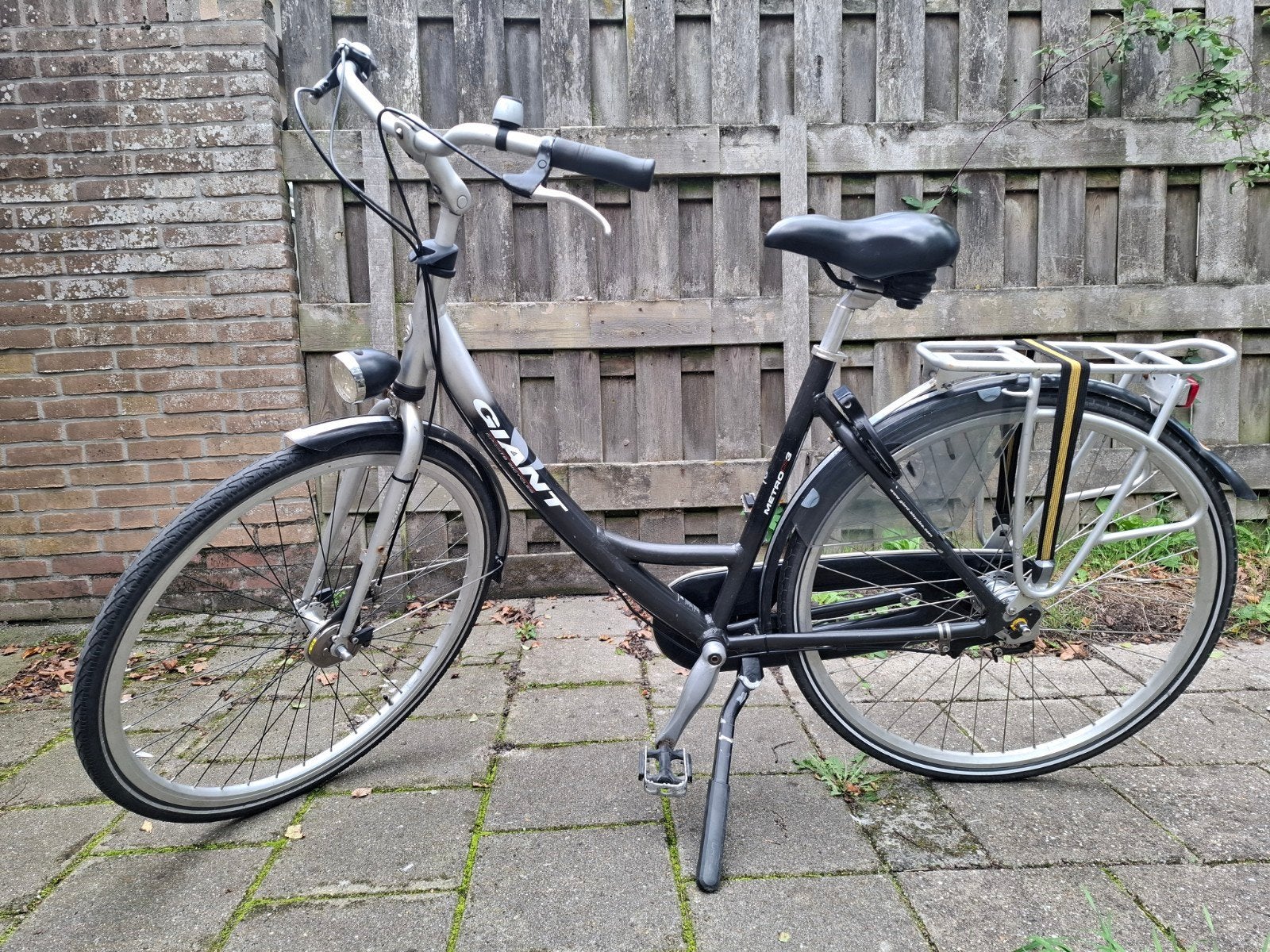 Giant Damesfiets - Gebruikt, Goede Staat, Ophalen, Terugtraprem, Gebruikt, Versnellingen