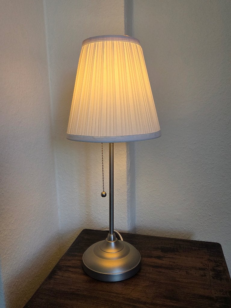 IKEA ÅRSTID Tafellamp - Inclusief Lampje, Ophalen, Gebruikt, Kinderlamp, 55 cm