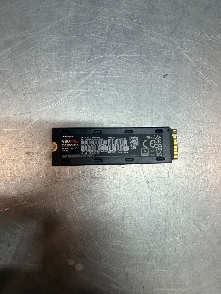 Samsung 980 Pro 2TB met heatsink PCIe 4.0 NVMe M.2 SSD, Computers en Software, 2TB, ., Ophalen of Verzenden, Zo goed als nieuw