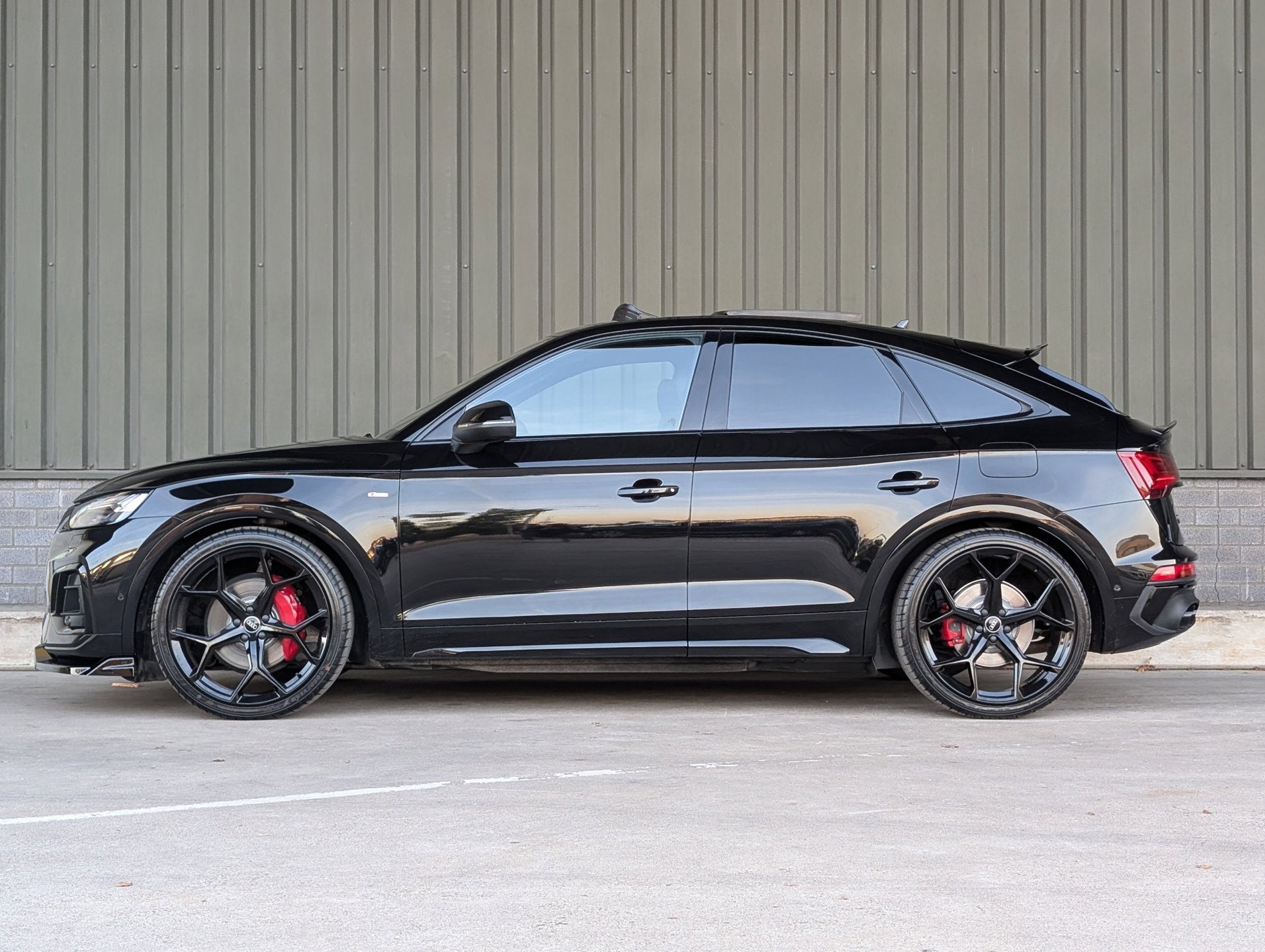 Audi Q5 Sportback 55 TFSI e S edition Competition SQ5 Stijl, Automaat, Dealer onderhouden, Gebruikt, 4 cilinders