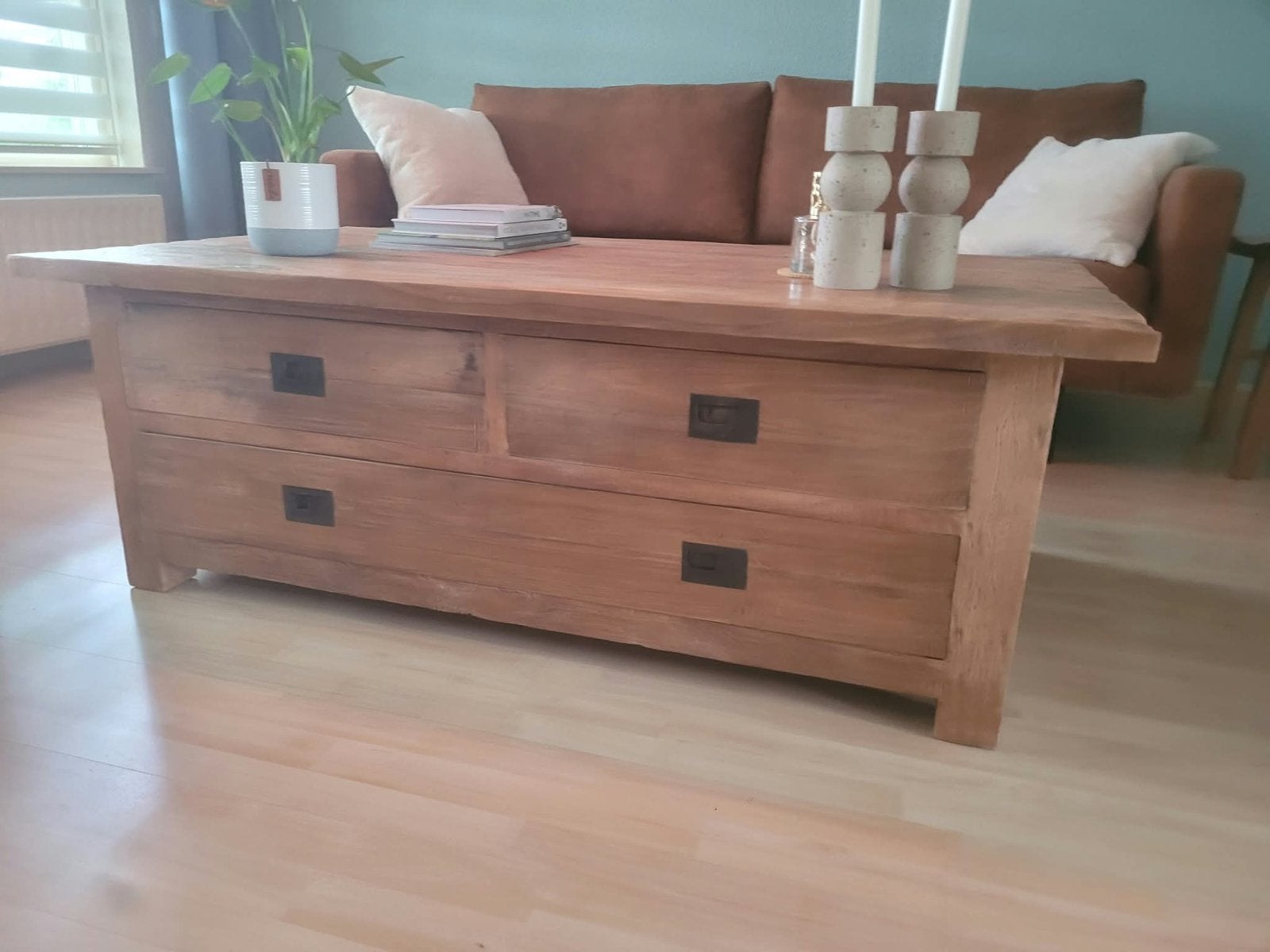 Teak houten salon tafel en tv meubel, Huis en Inrichting, Ophalen