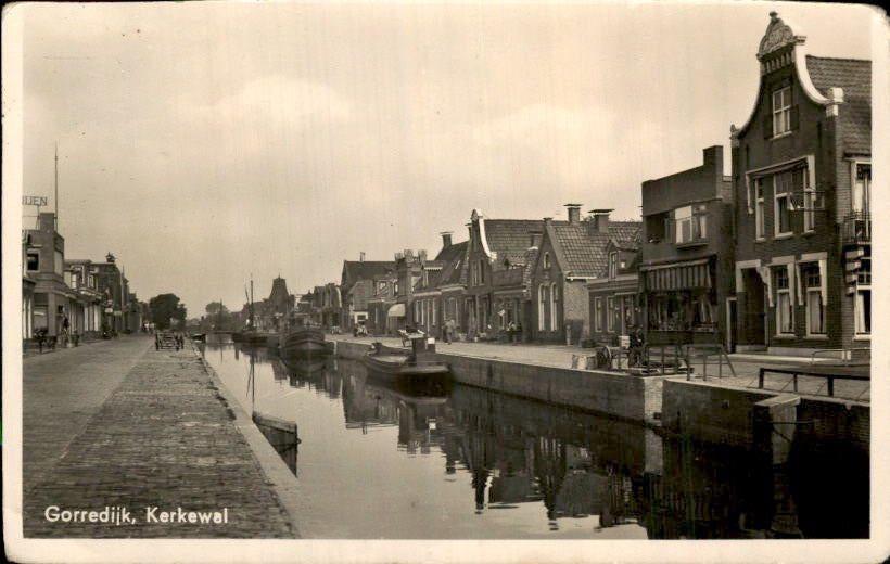 Gorredijk - Kerkewei, Verzamelen, Ansichtkaarten | Nederland, Gelopen, Friesland, 1940 tot 1960, Ophalen of Verzenden