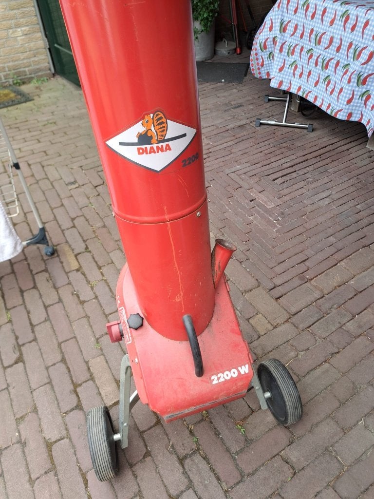 Takkenversnipperaar, Ophalen, Gebruikt, Elektrisch
