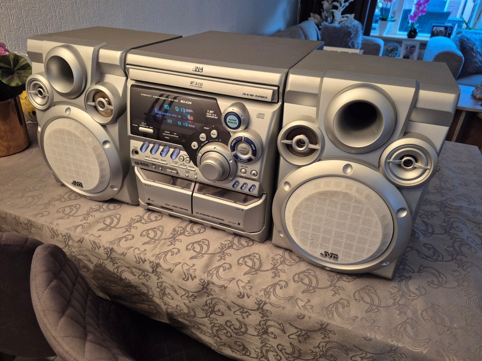 JVC MX-K3R Stereo Receiver met 3-CD wisselaar en speakers, Ophalen, Gebruikt, JVC, Microset