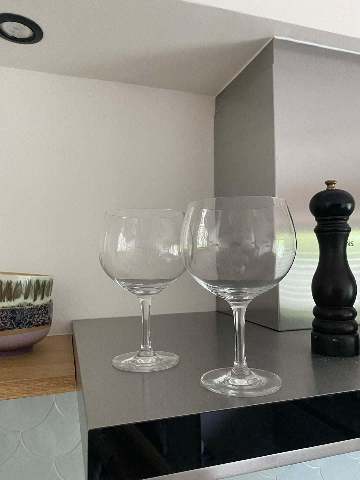 2 Schott Zwiesel Gin Tonic glazen - Zo goed als nieuw, Ophalen of Verzenden, Zo goed als nieuw, Glas, Glas of Glazen