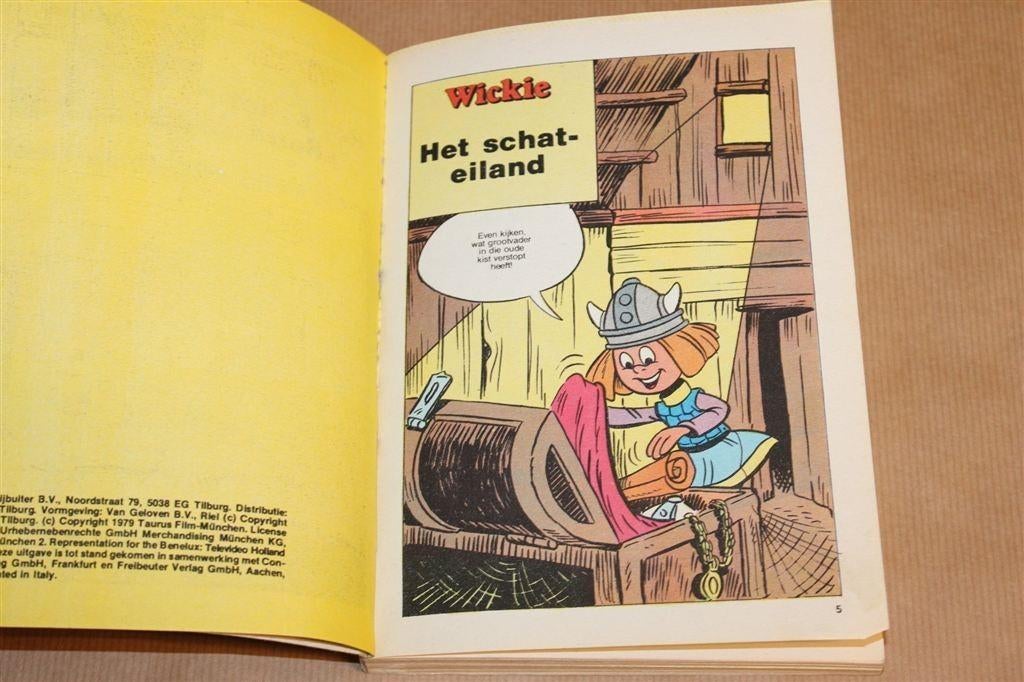 Wickie Nr. 4 — T.V.-Strip in Kleur — [Vintage 1979], Boeken, Stripboeken, Eén stripboek, Ophalen of Verzenden, Gelezen