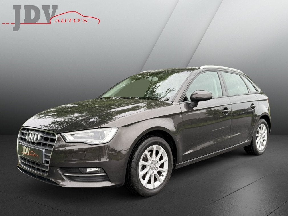 Audi A3 Sportback 1.4 TFSI Ambit. PL S (bj 2014), Gebruikt, 1500 kg, Start-stop-systeem, 57 €/maand