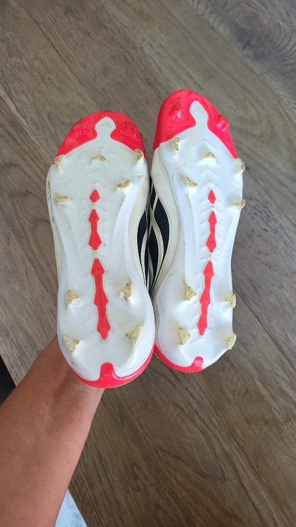 Voetbalschoenen adidas predator maat 36, Maat XS of kleiner, Schoenen, Ophalen of Verzenden, Zo goed als nieuw