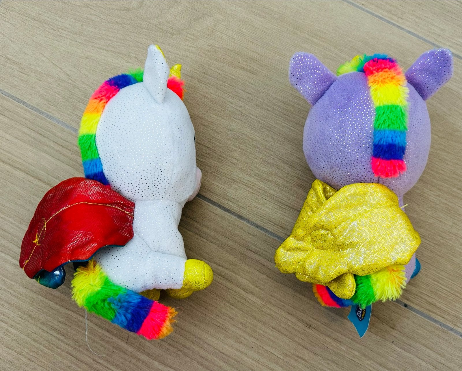 Eenhoorn knuffels met regenboog details - set van 2, Ophalen, Overige karakters, Klein (minder dan 20 cm), Wit