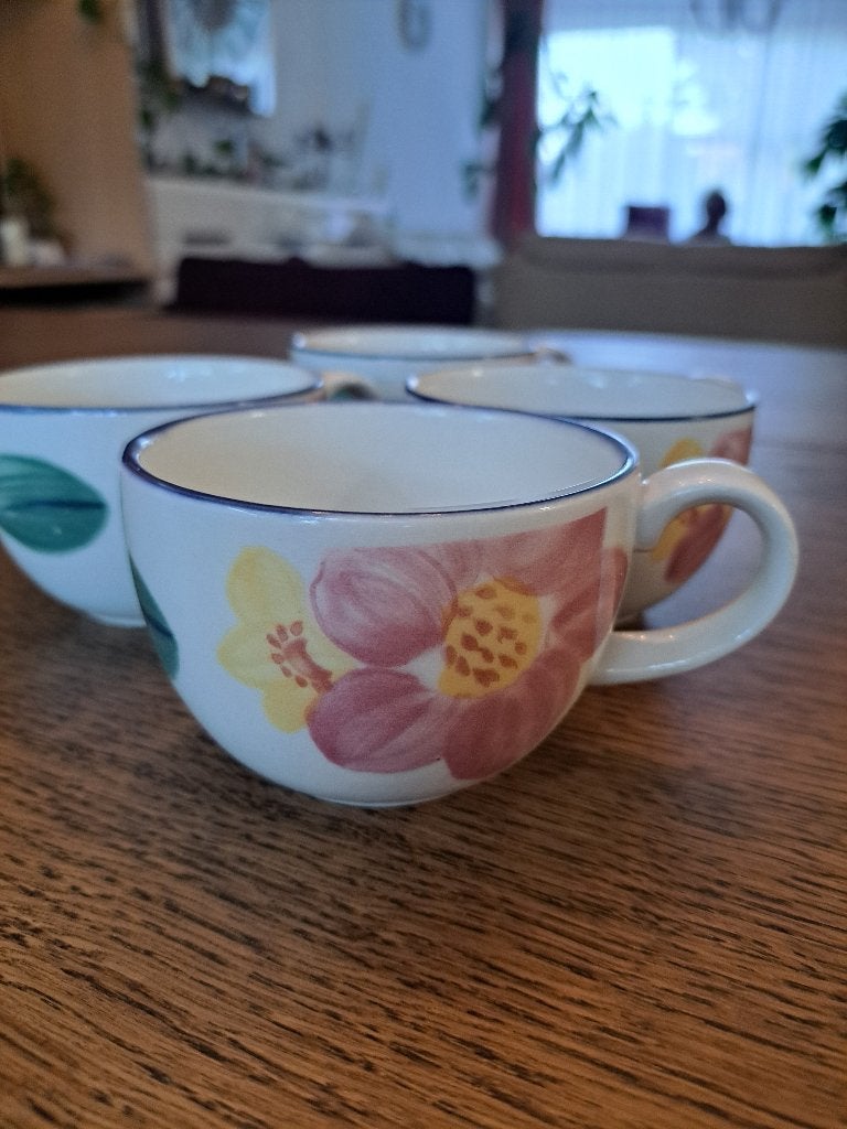 4 theekopje Johnson Brothers " Marie", Ophalen, Overige merken, Zo goed als nieuw, Overige stijlen