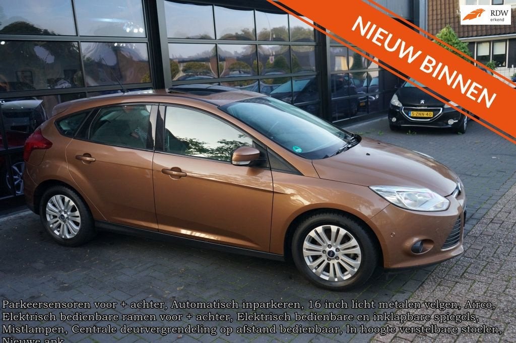 Ford Focus 1.0 EcoBoost Lease, IPI, Airco, PDC, Elek pakket,, Gebruikt, Zwart, Bruin, 635 kg