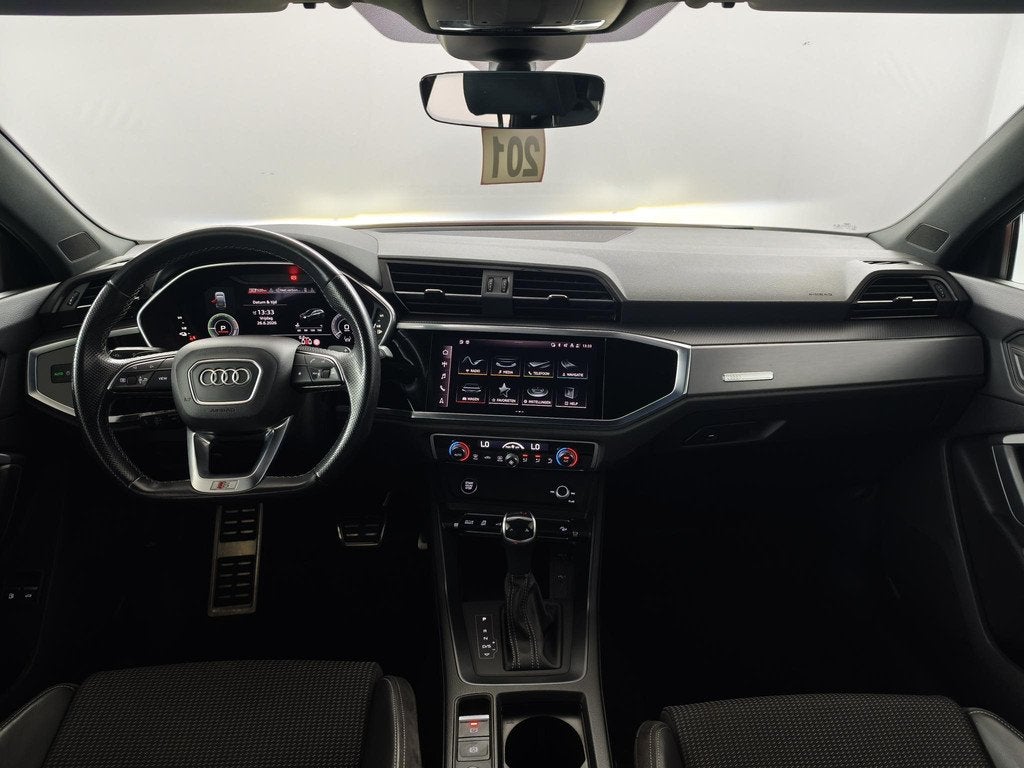Audi Q3 Sportback 45 TFSI e S Edition NAVIGATIE | ACHTERUITR, Auto's, Audi, Parkeersensor, Gebruikt, Met garantie (alle), Leder en Stof