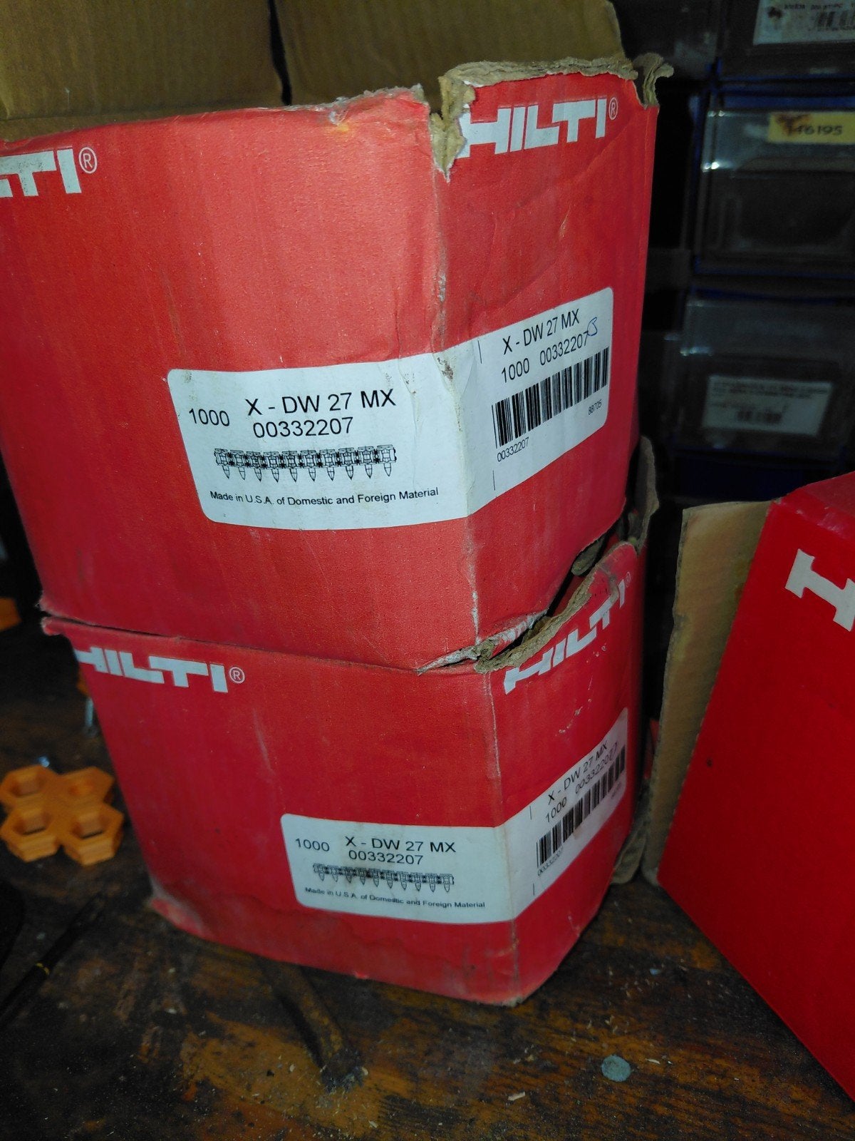 Hilti X-DW 27 MX en X-GN39 MX spijkers - Oude voorraad, Doe-het-zelf en Verbouw, Ophalen of Verzenden, Zo goed als nieuw, Minder dan 50 mm