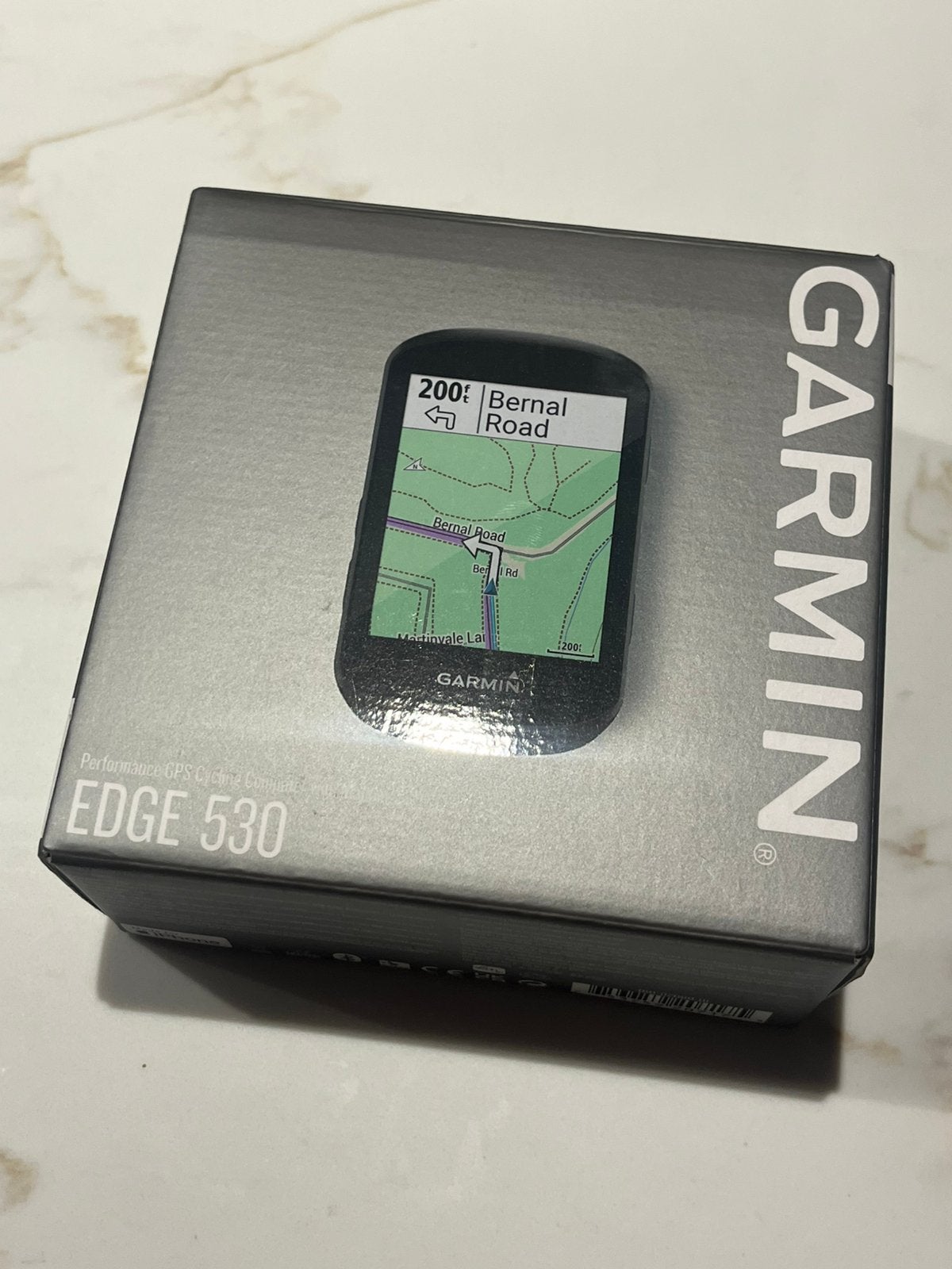 GARMIN EDGE 530 krasvrij en ongebruikt, Fietsen en Brommers, Fietsaccessoires | Fietscomputers, Ophalen of Verzenden, Nieuw