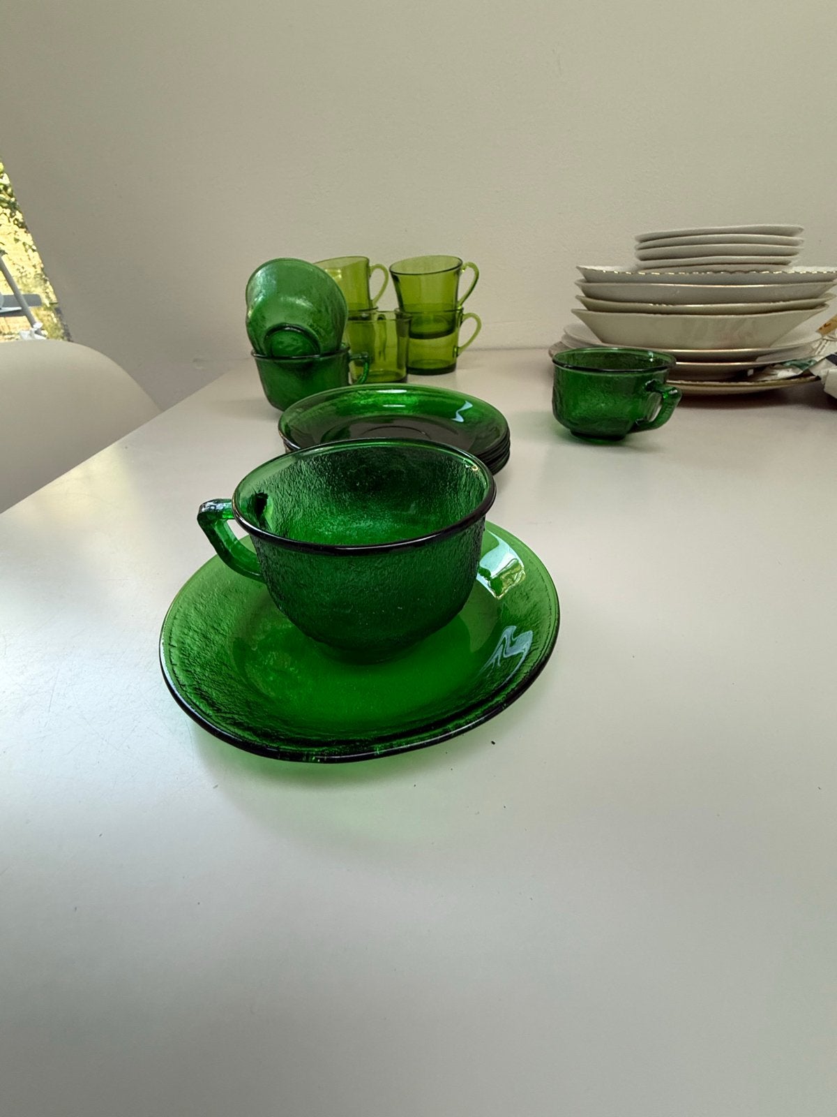 Vintage Groen Glas Servies - Kopjes, Schotels, Ophalen of Verzenden