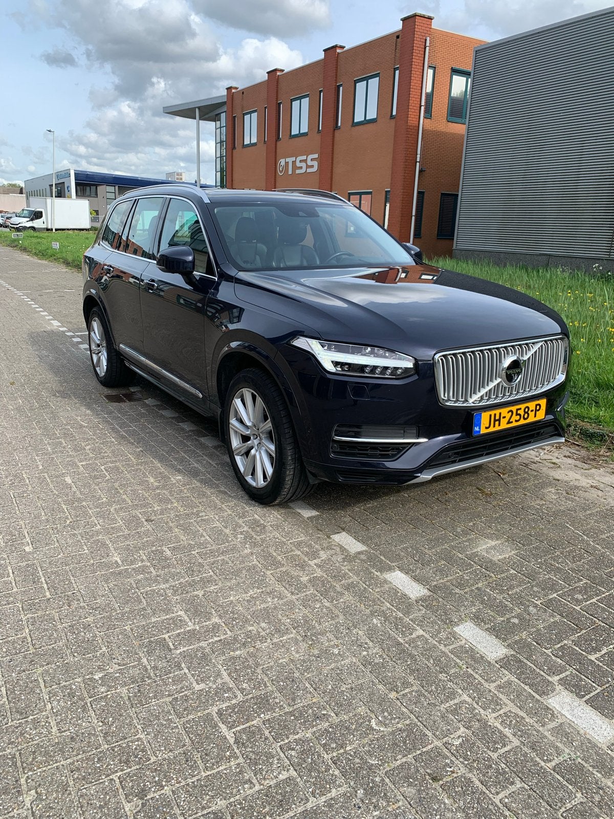 Volvo XC90 2.0 T8 Twin Engine AWD Pi-hy AUT 2016 Blauw, 1969 cc, 7 stoelen, 2187 kg, Vierwielaandrijving